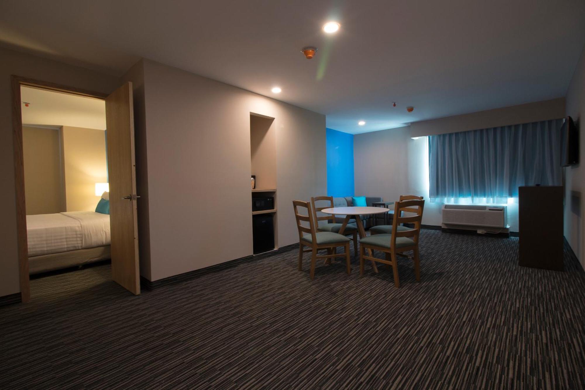 Chn Hotel Monterrey Aeropuerto, Trademark By Wyndham Apodaca Εξωτερικό φωτογραφία