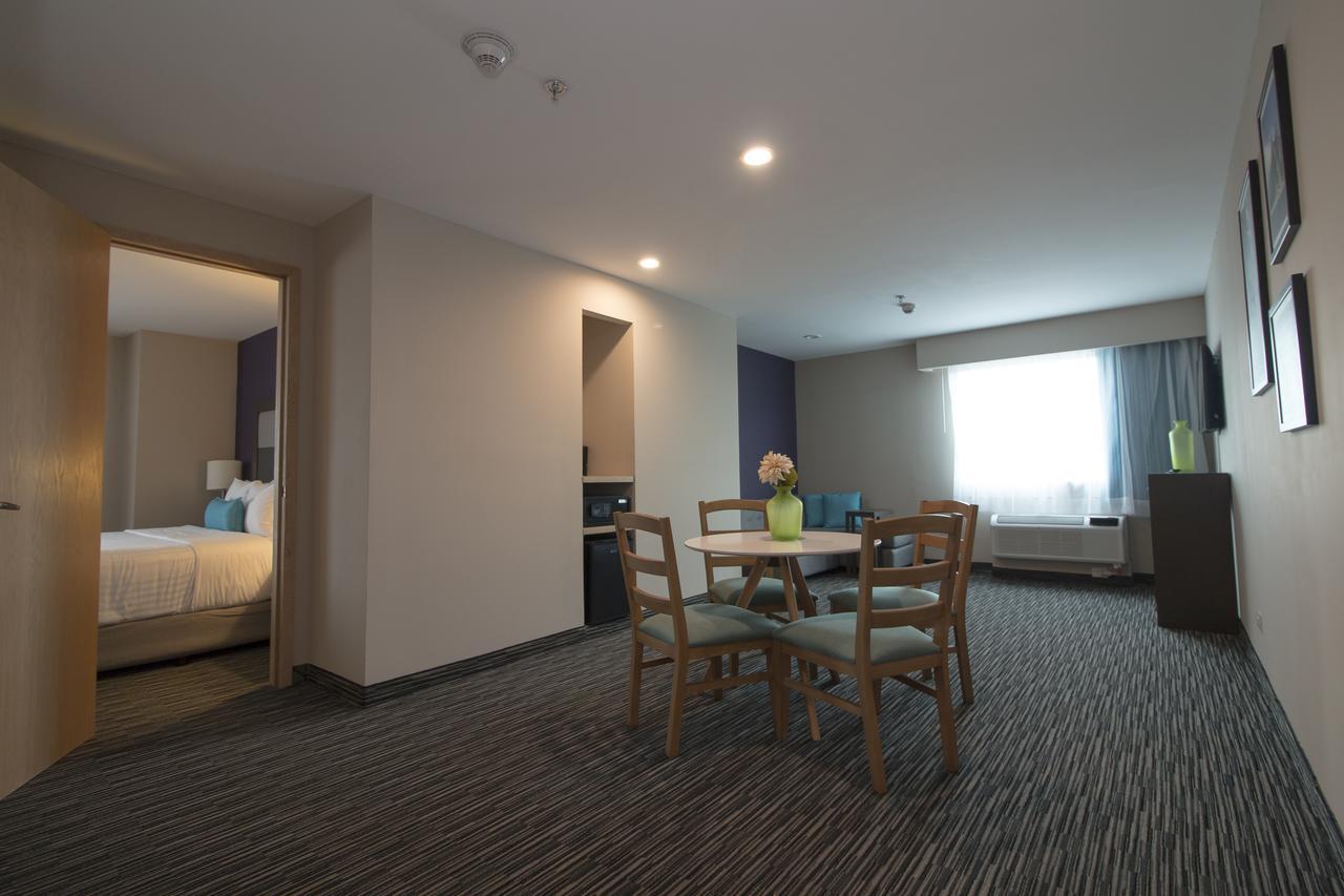 Chn Hotel Monterrey Aeropuerto, Trademark By Wyndham Apodaca Εξωτερικό φωτογραφία